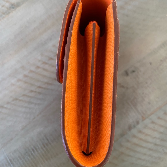 Hermès Constance Short Wallet - Picture 7 of 15